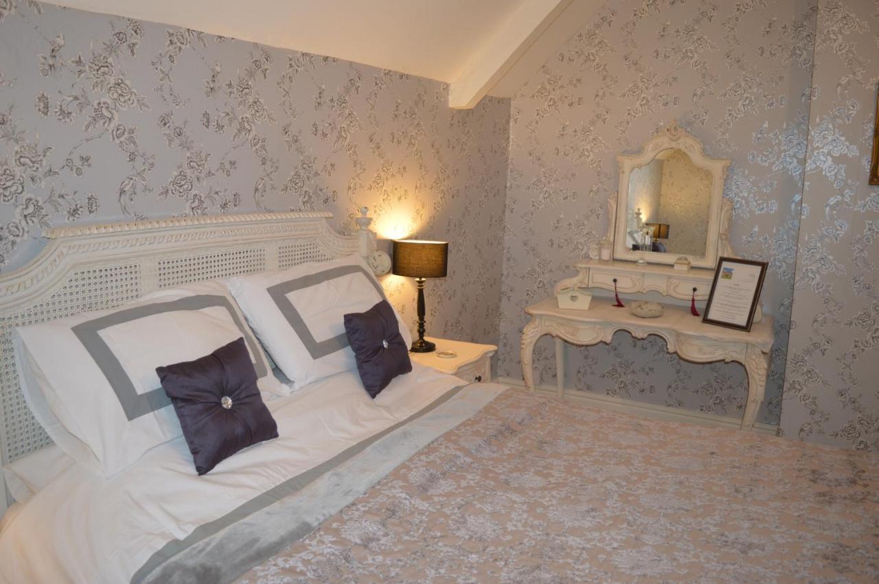 Birk House Bed & Breakfast סטמפורד ברידג' מראה חיצוני תמונה