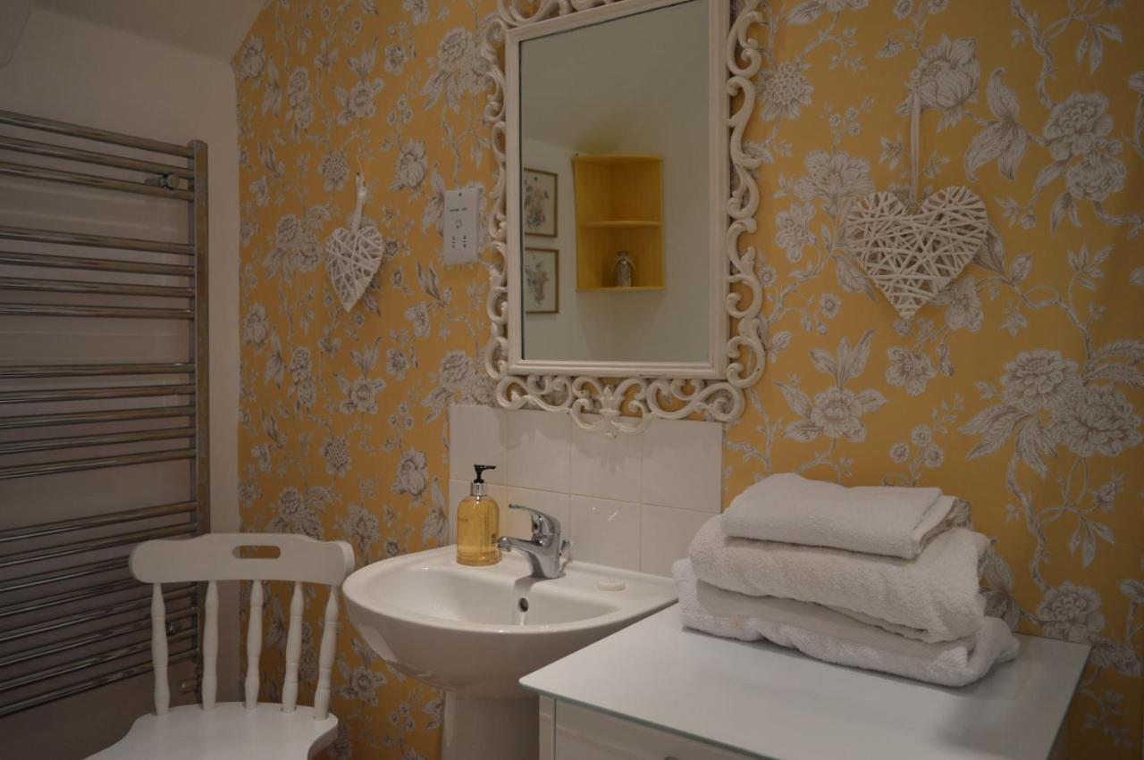 Birk House Bed & Breakfast סטמפורד ברידג' מראה חיצוני תמונה